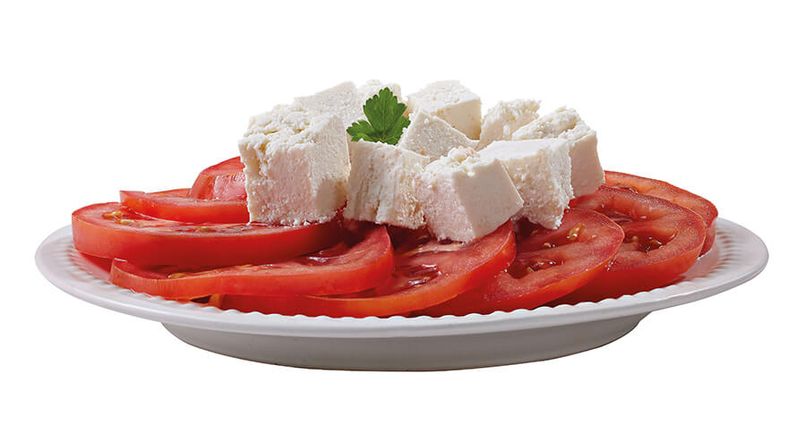 Sérac sur des tomates coupées - Savoie Lactée